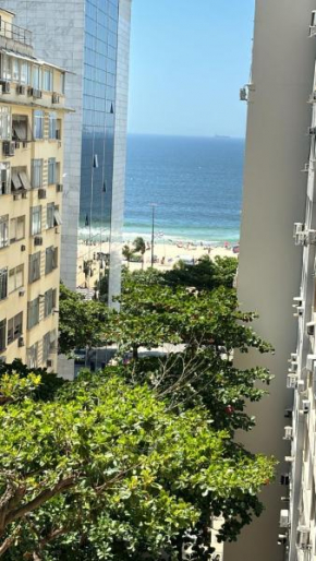 Leme com vista Para o Mar